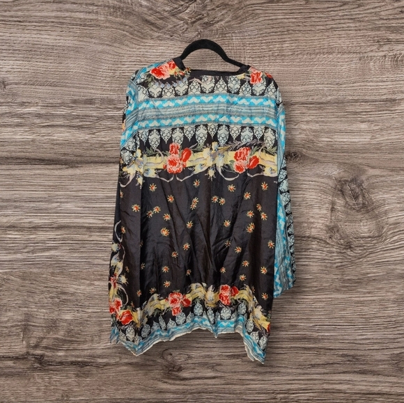 Johnny Was Fiesta Tunic - Picture 5 of 7